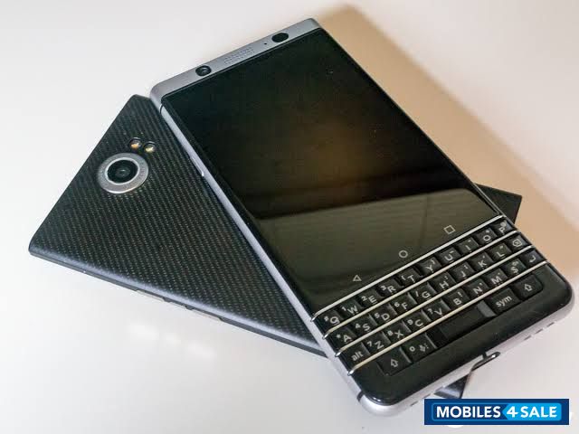 Black BlackBerry KEYone