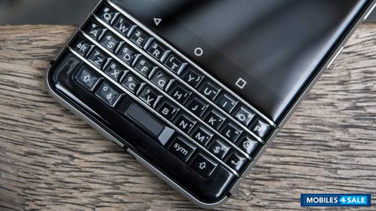 Black BlackBerry KEYone
