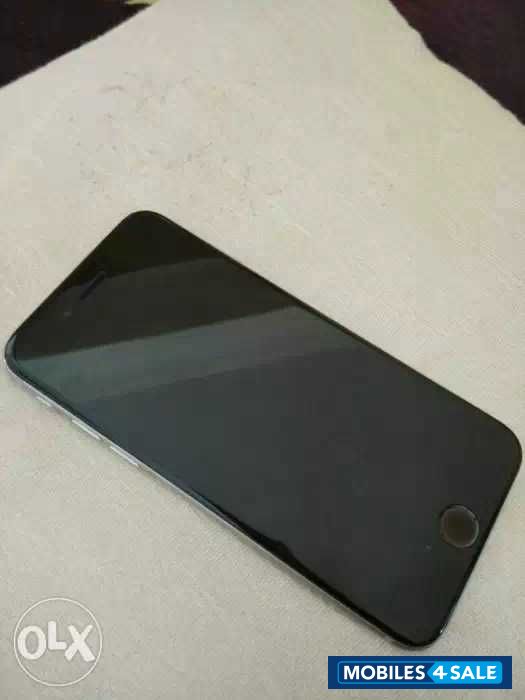 Silver Apple iPhone 6