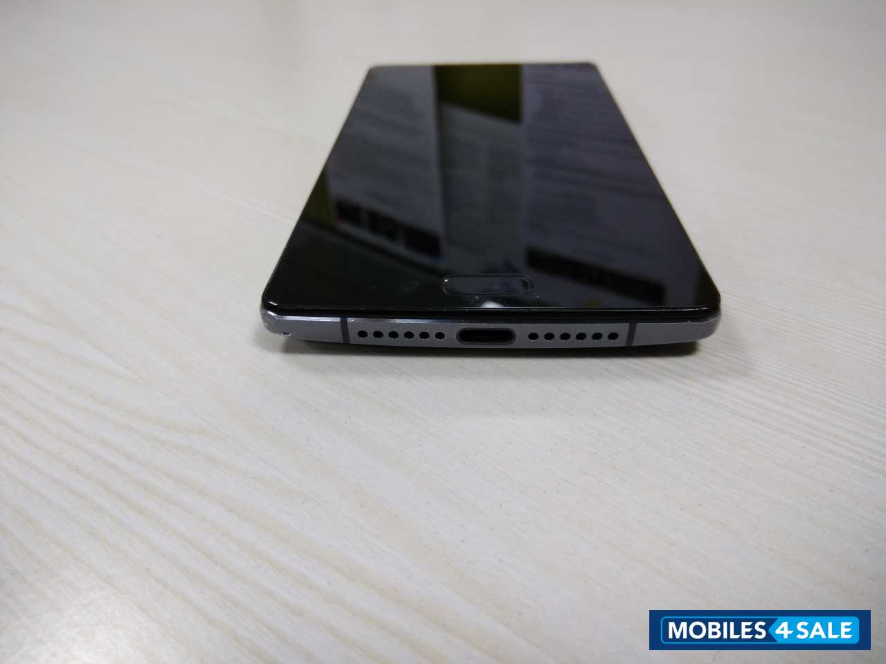 Black OnePlus Two