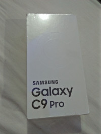 Gold Samsung Galaxy C9 Pro