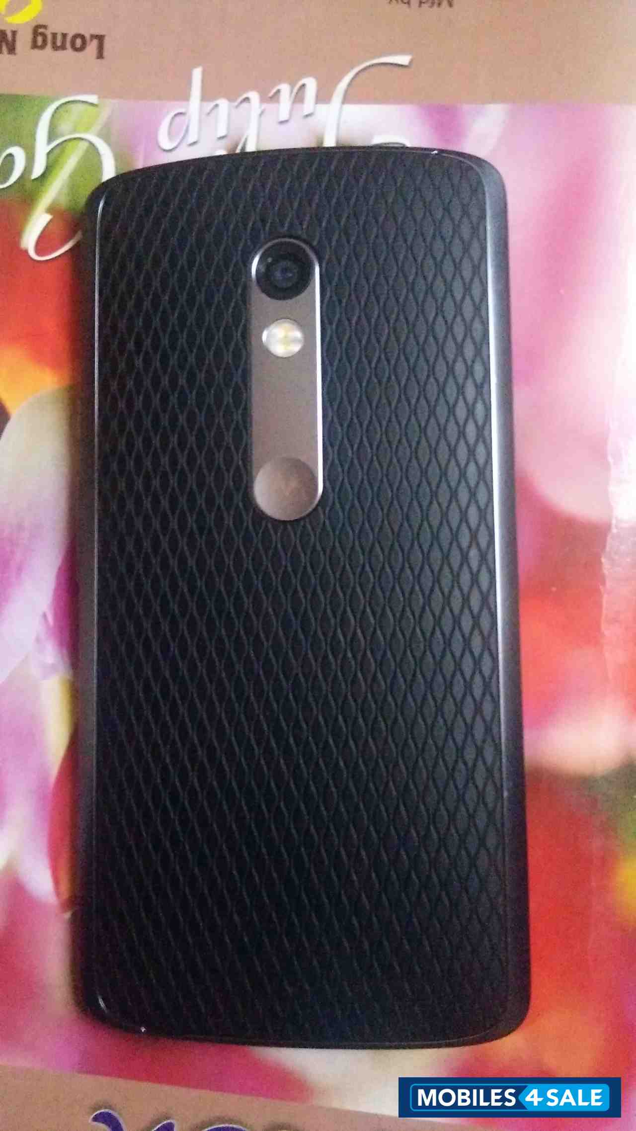 Black Motorola MOTO X Play