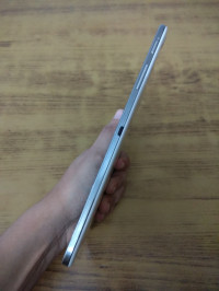 White Samsung Galaxy Tab 3 311