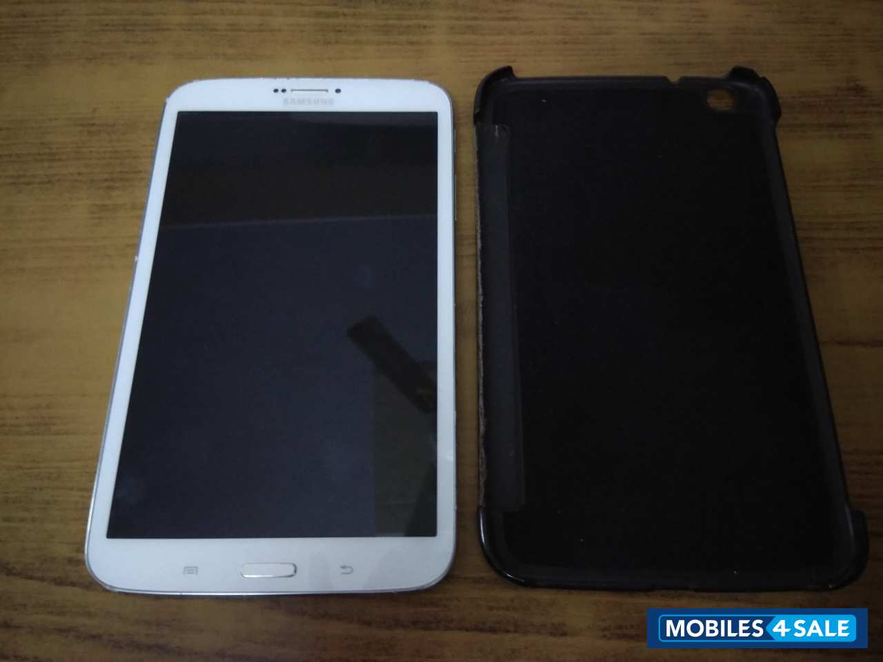 White Samsung Galaxy Tab 3 311
