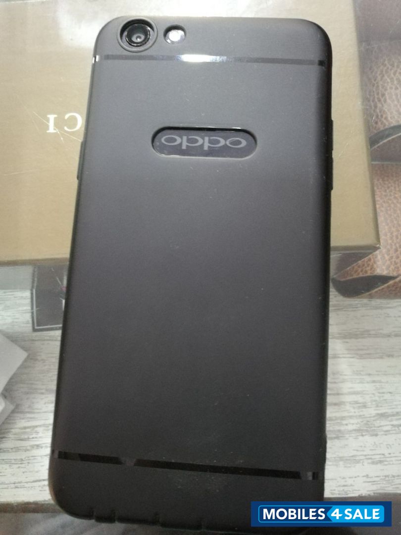 Black Oppo