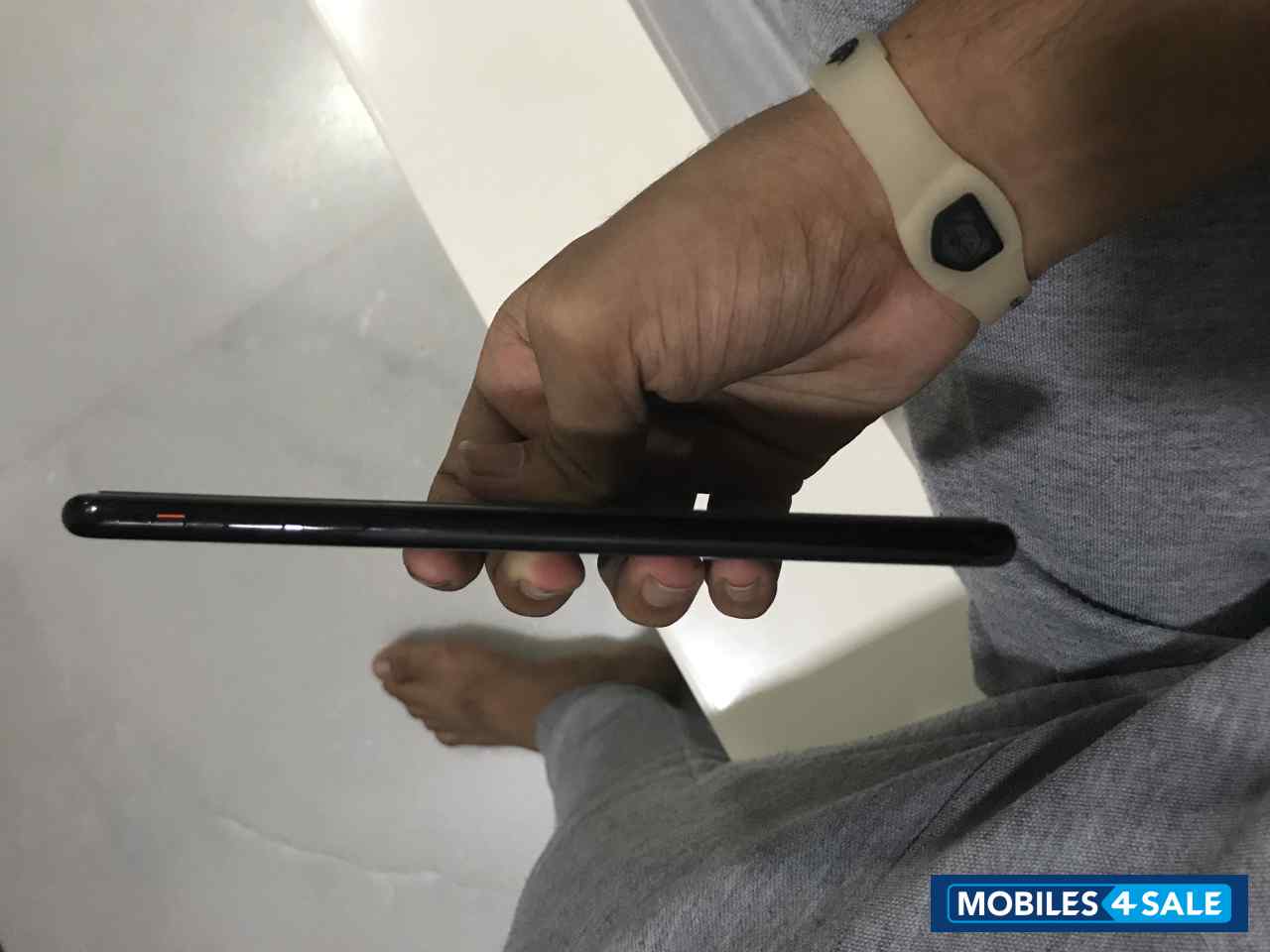 Jet Black Apple iPhone 7 Plus