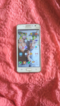 White Samsung Galaxy Grand Prime 4G