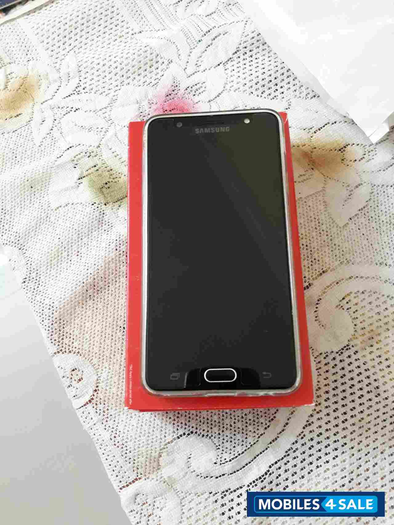 Black Samsung Galaxy J7 Max