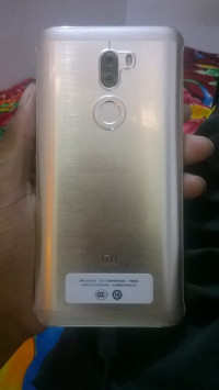 Gold Xiaomi Mi 5s Plus