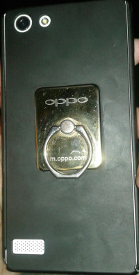 White Oppo Neo 7