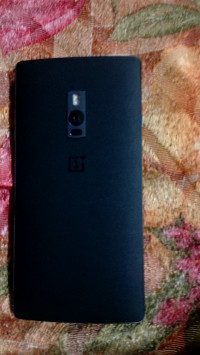 Black Gionee  One plus 2 sandstone black