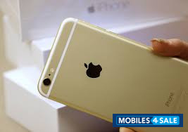 Gold Apple iPhone 7