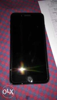 Jet Black Apple iPhone 7 Plus