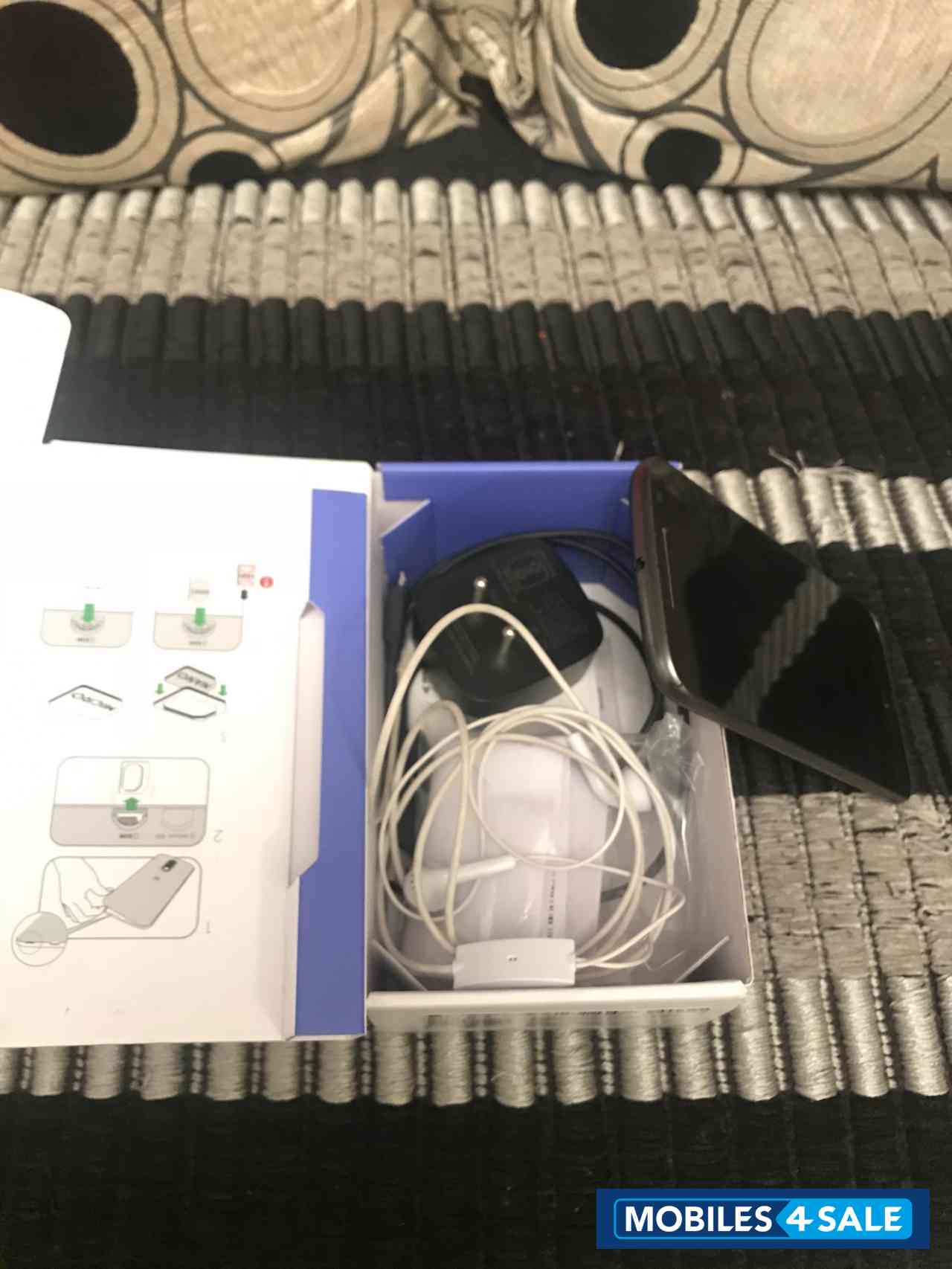 Black Motorola Moto G4 Plus