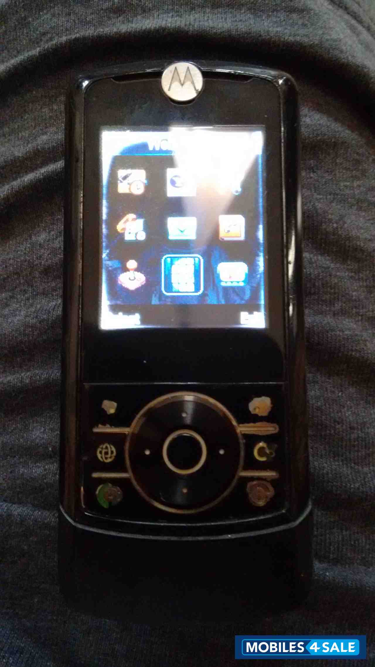 Black Motorola  Rizr Z3