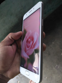 Rose Gold Oppo  F1s