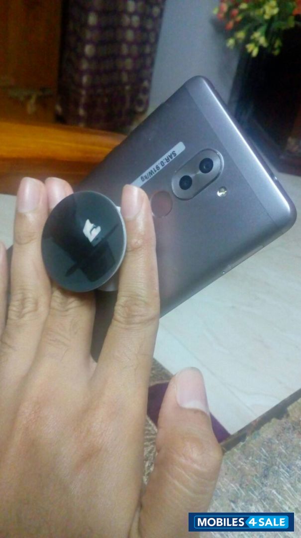 Silver Huawei Honor 6X