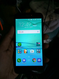 Black Asus Zenfone Max