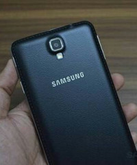 Black Samsung Galaxy Note 3 Neo