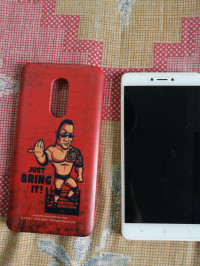 Gold Xiaomi Redmi Note 4