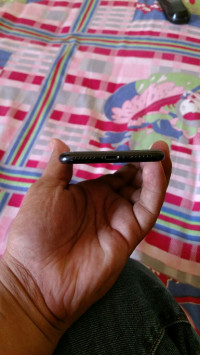 Matte Black Apple iPhone 7