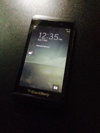 Black BlackBerry Z10