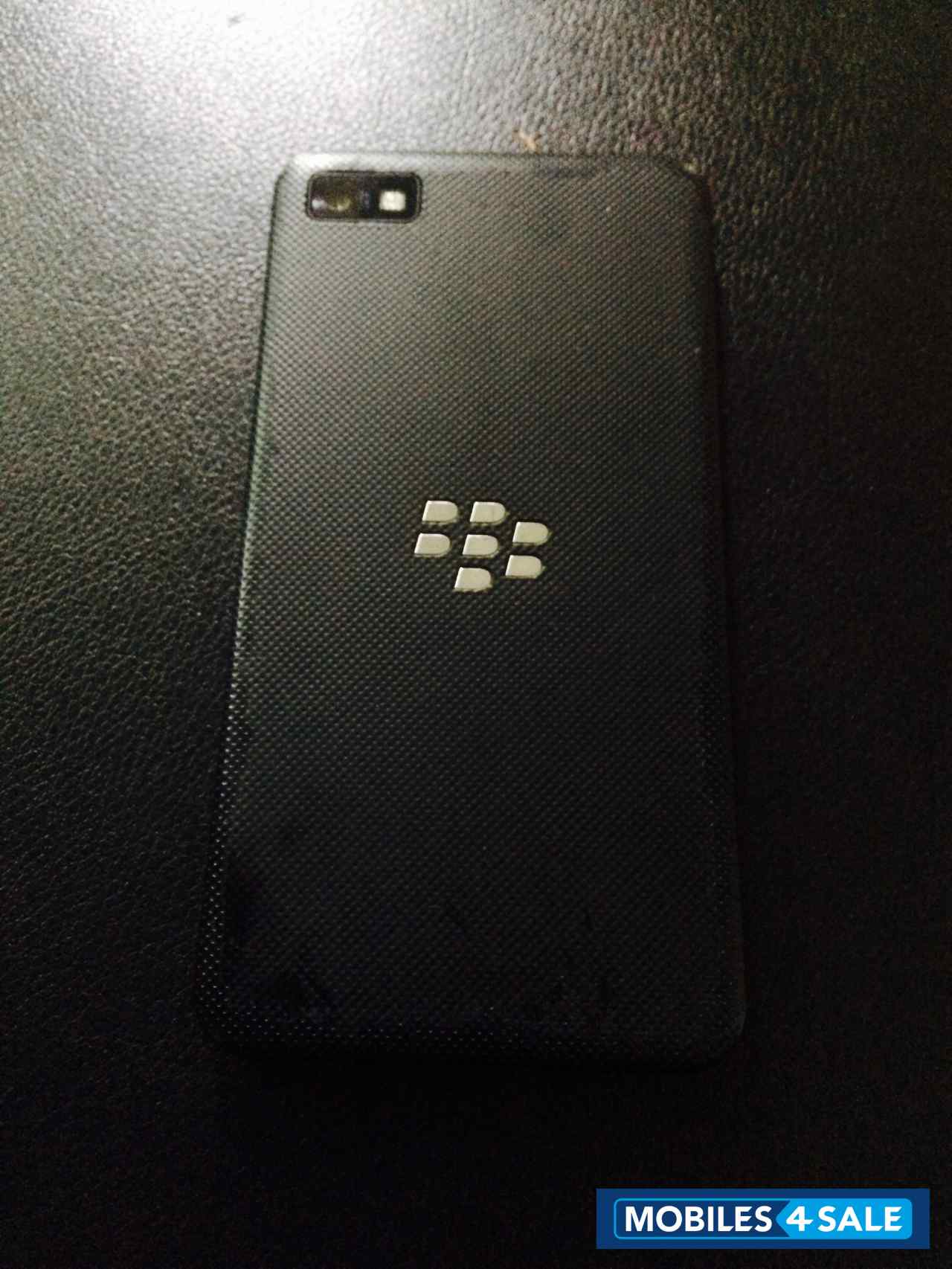 Black BlackBerry Z10