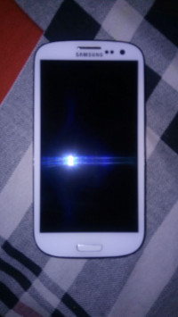 White Samsung Galaxy S3