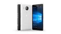 White Microsoft Lumia 950 XL