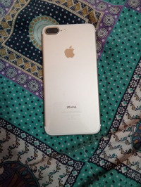 Gold Apple iPhone 7 Plus