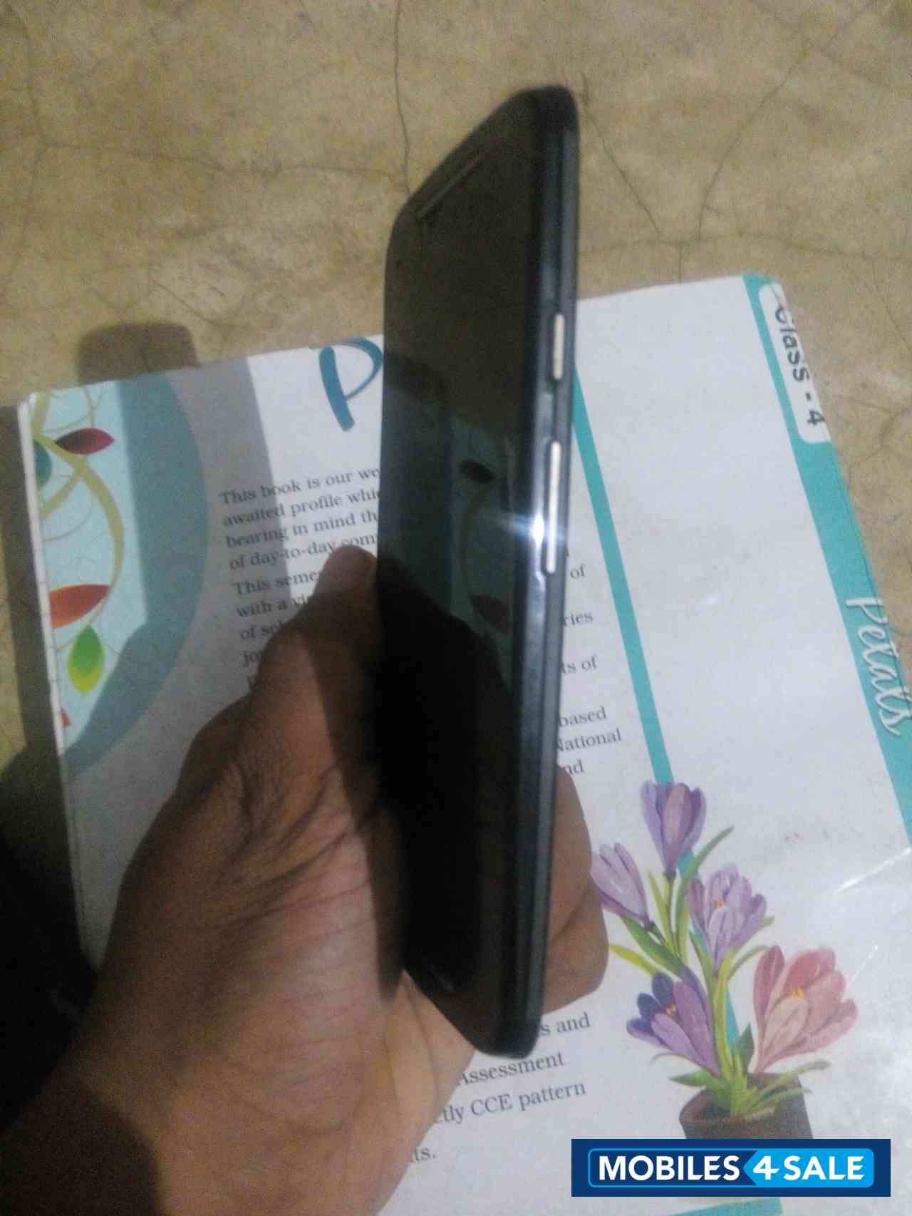 Black Motorola MOTO G