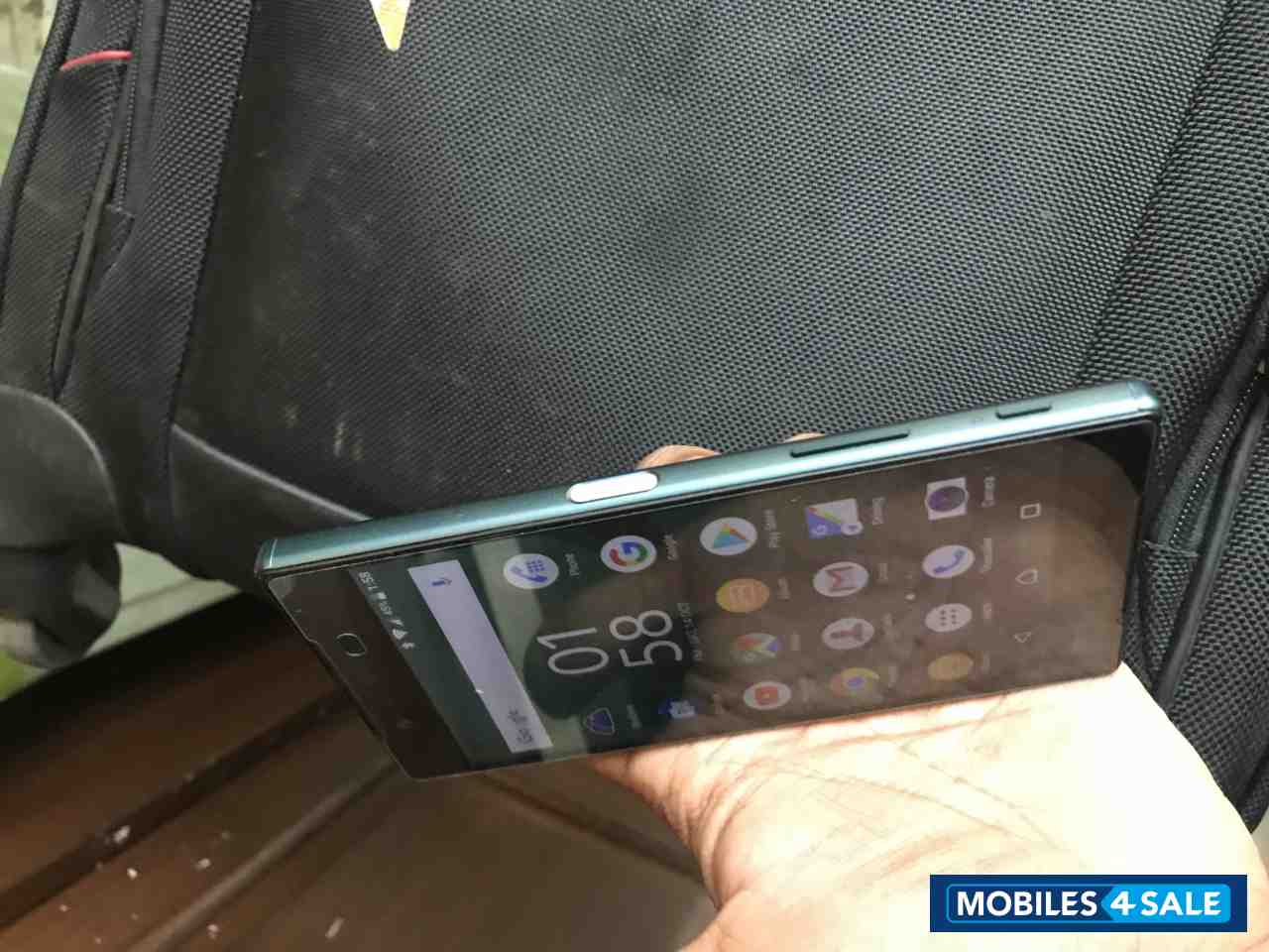 Dark Green Sony Xperia Z5 Dual