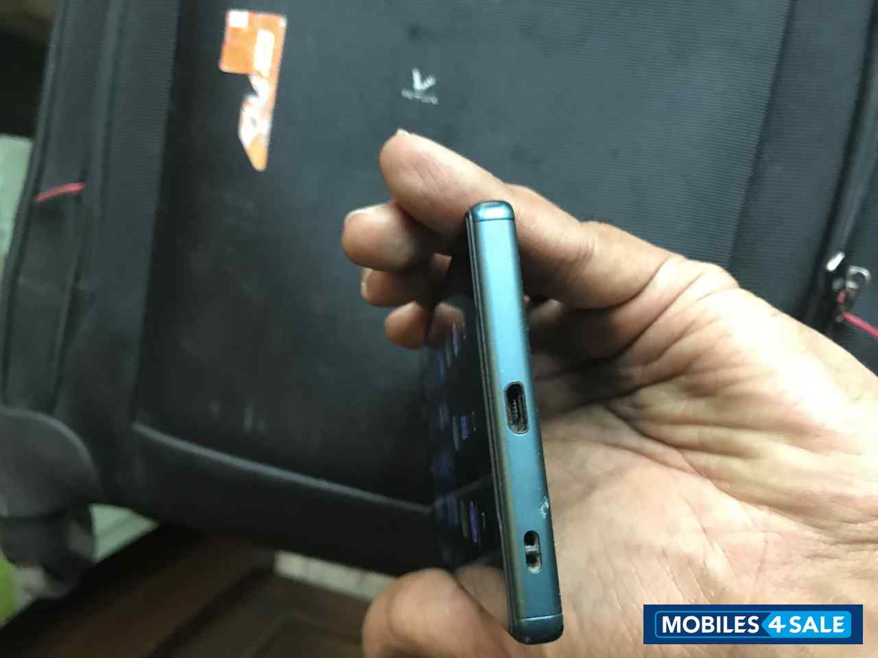 Dark Green Sony Xperia Z5 Dual