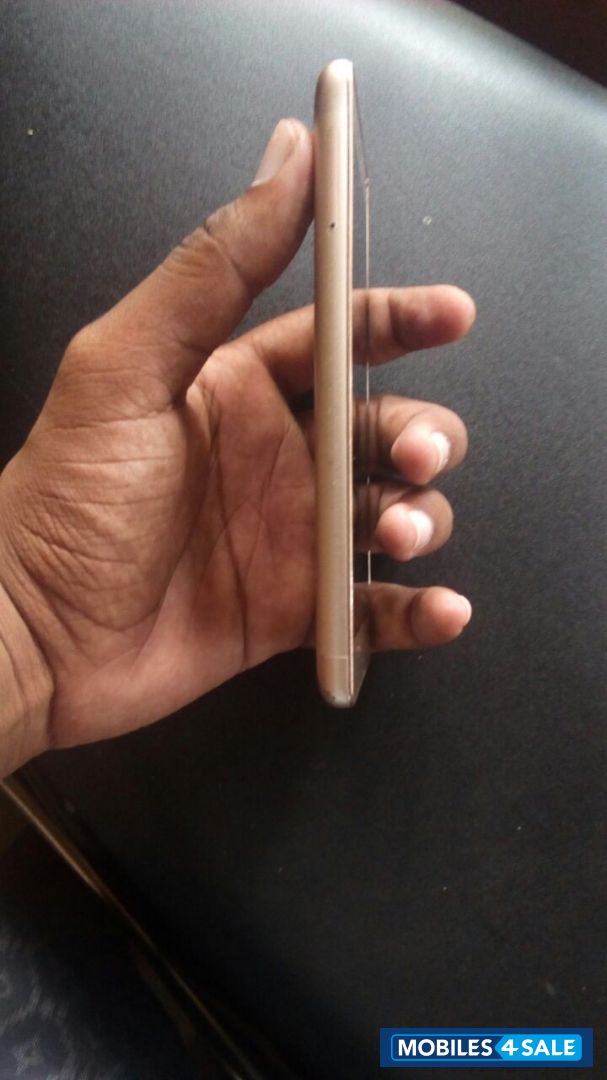 Gold Xiaomi Redmi 3S Plus Gold Xiaomi Redmi 3S Plus