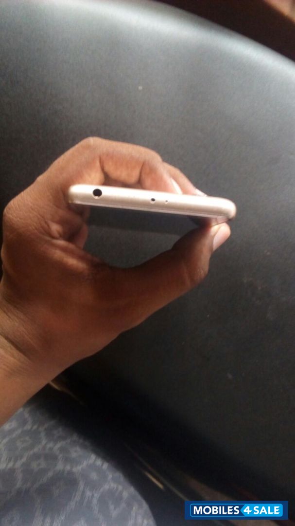 Gold Xiaomi Redmi 3S Plus Gold Xiaomi Redmi 3S Plus