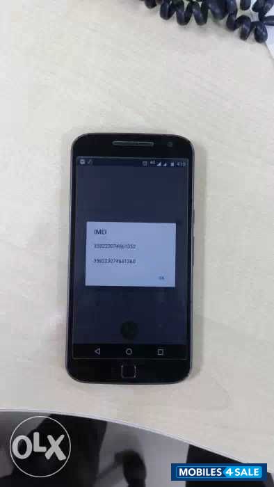 Black Motorola Moto G4 Plus