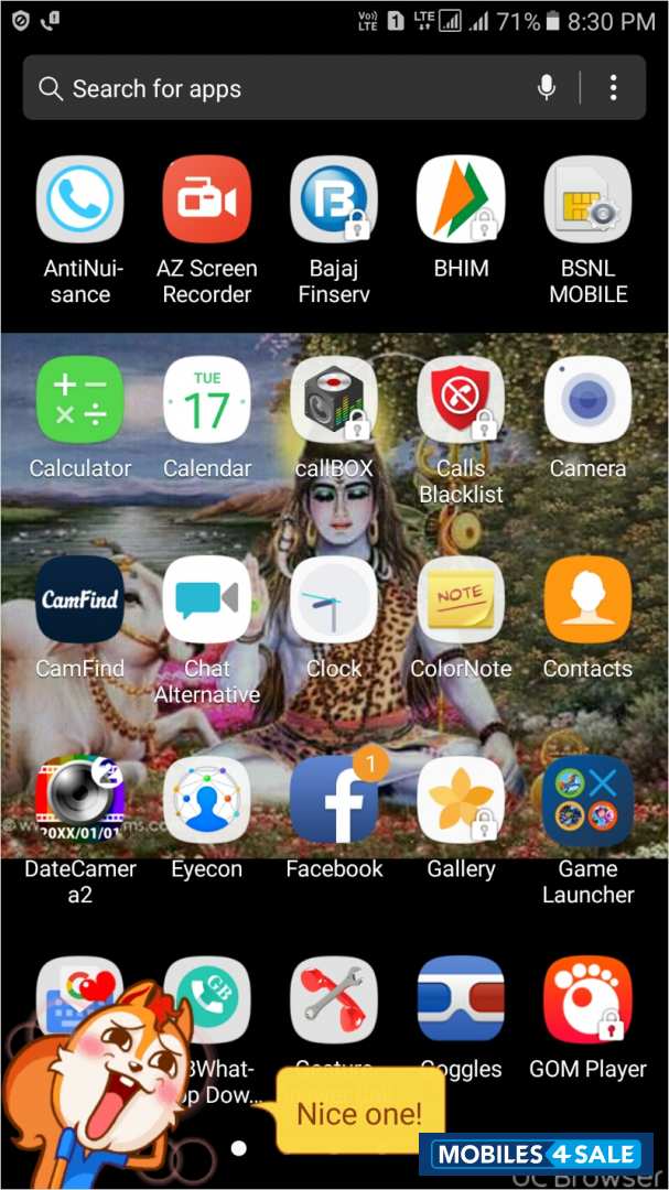 Gold Samsung Galaxy C7 Pro