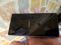 Black Sony Xperia Z1