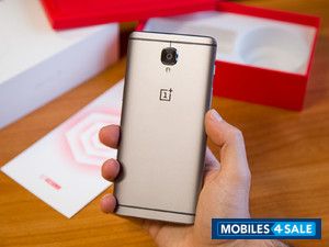Gunmetal OnePlus 3T