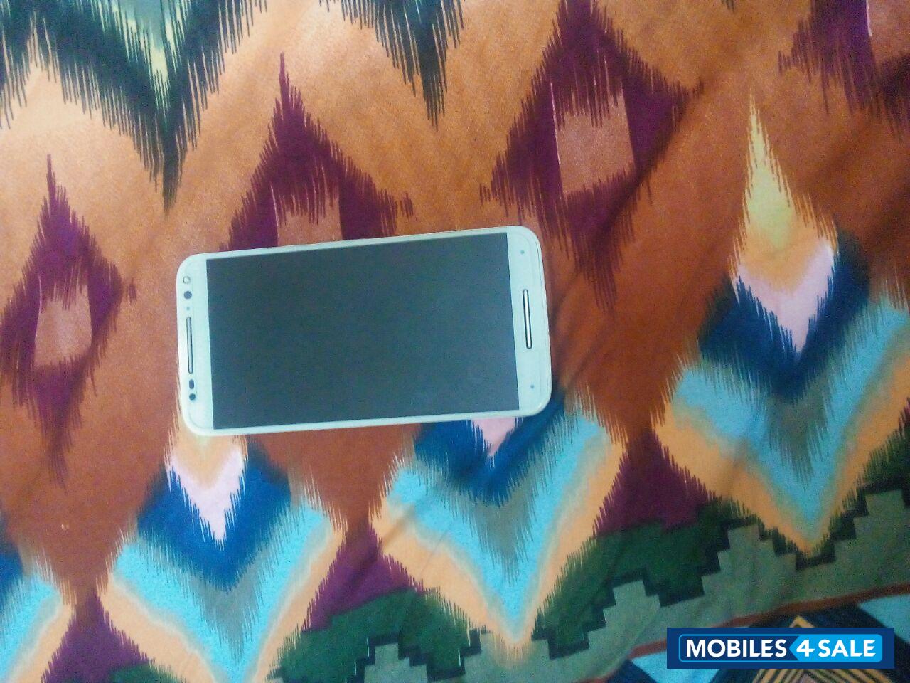 White Motorola MOTO X Style