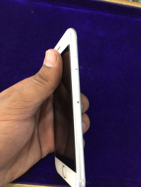 Silver Apple iPhone 6S