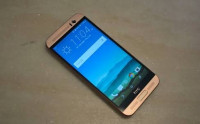 Rose Gold HTC One ME