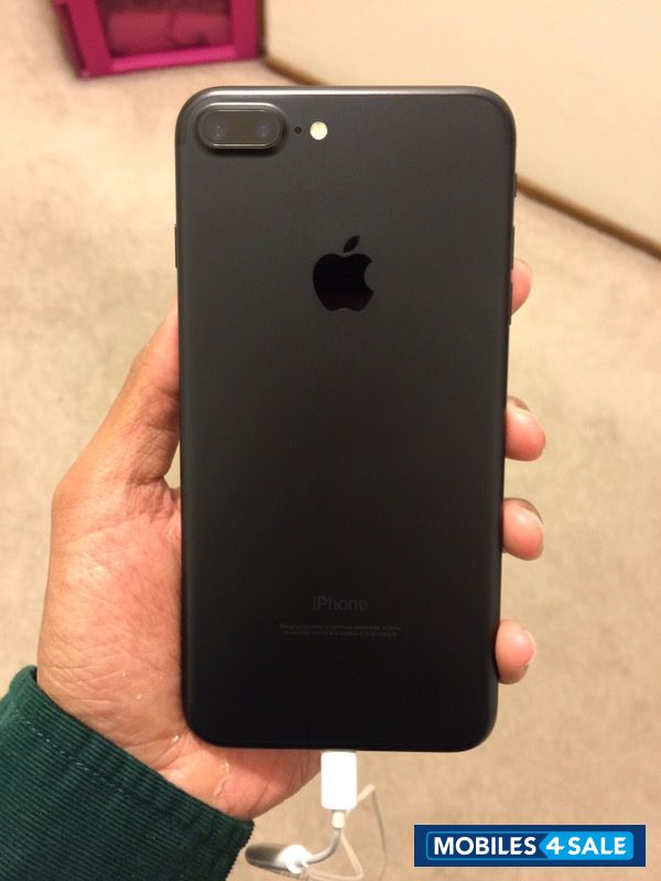 Matte Black Apple iPhone 7 Plus