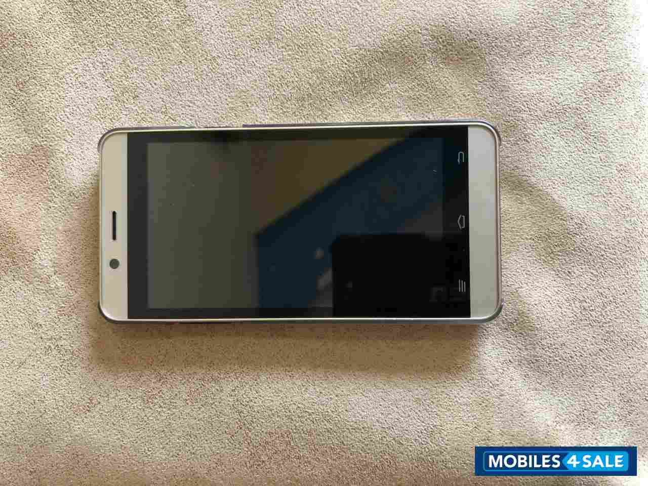 Champagne Intex Aqua Pro 4G