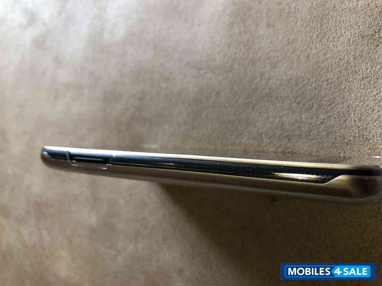 Champagne Intex Aqua Pro 4G Champagne Intex Aqua Pro 4G