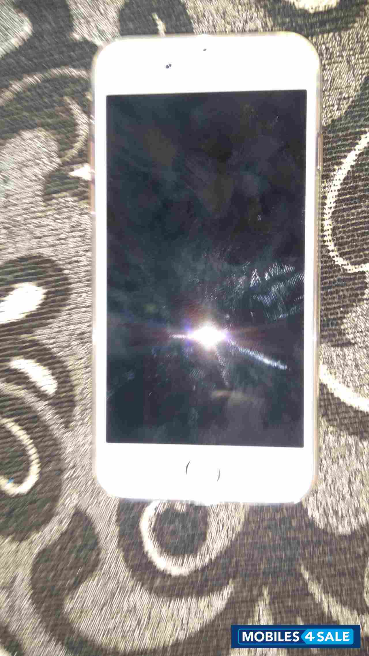 Rose Gold Apple iPhone 7