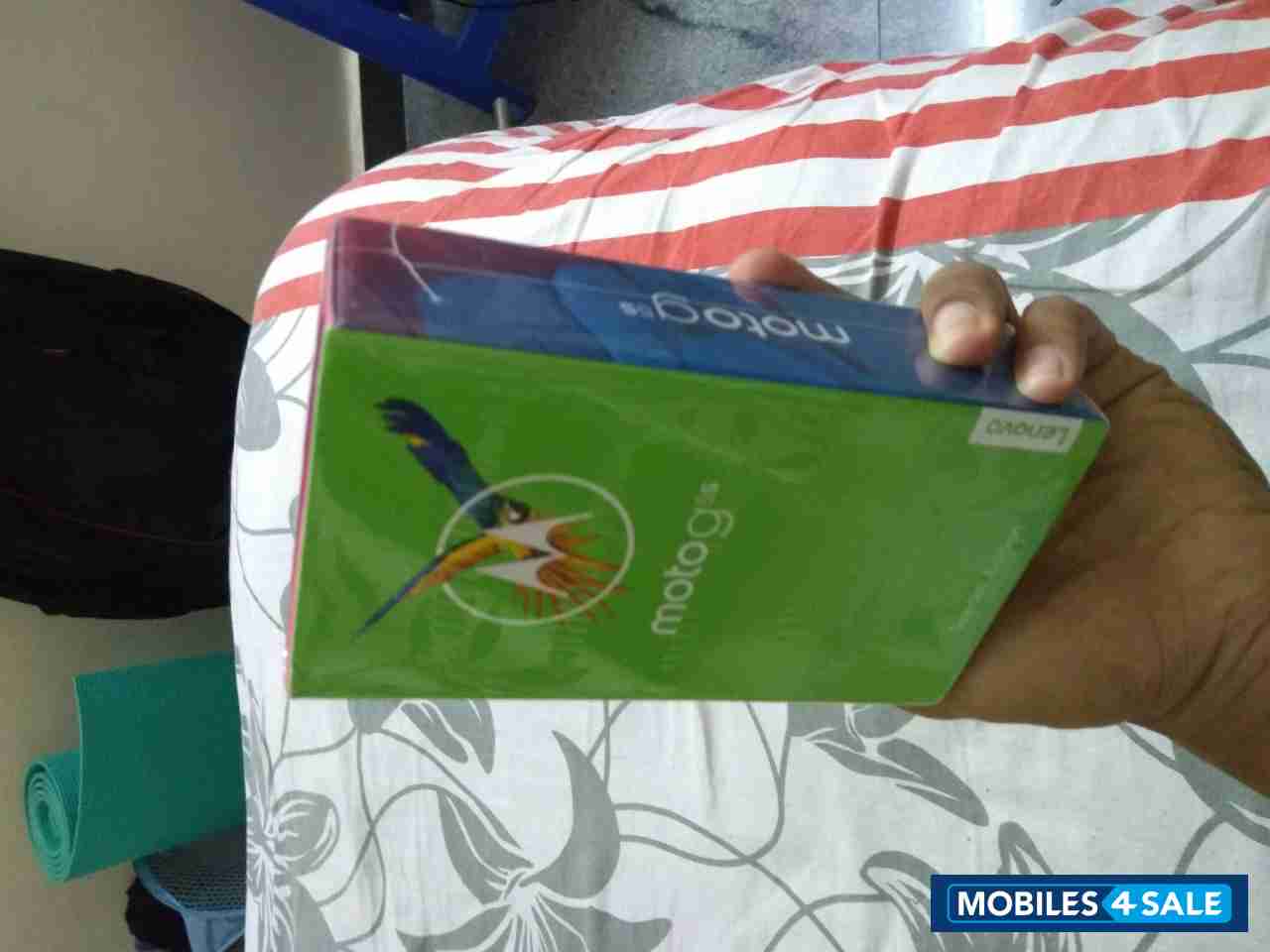 Lunar Grey Motorola Moto G5S