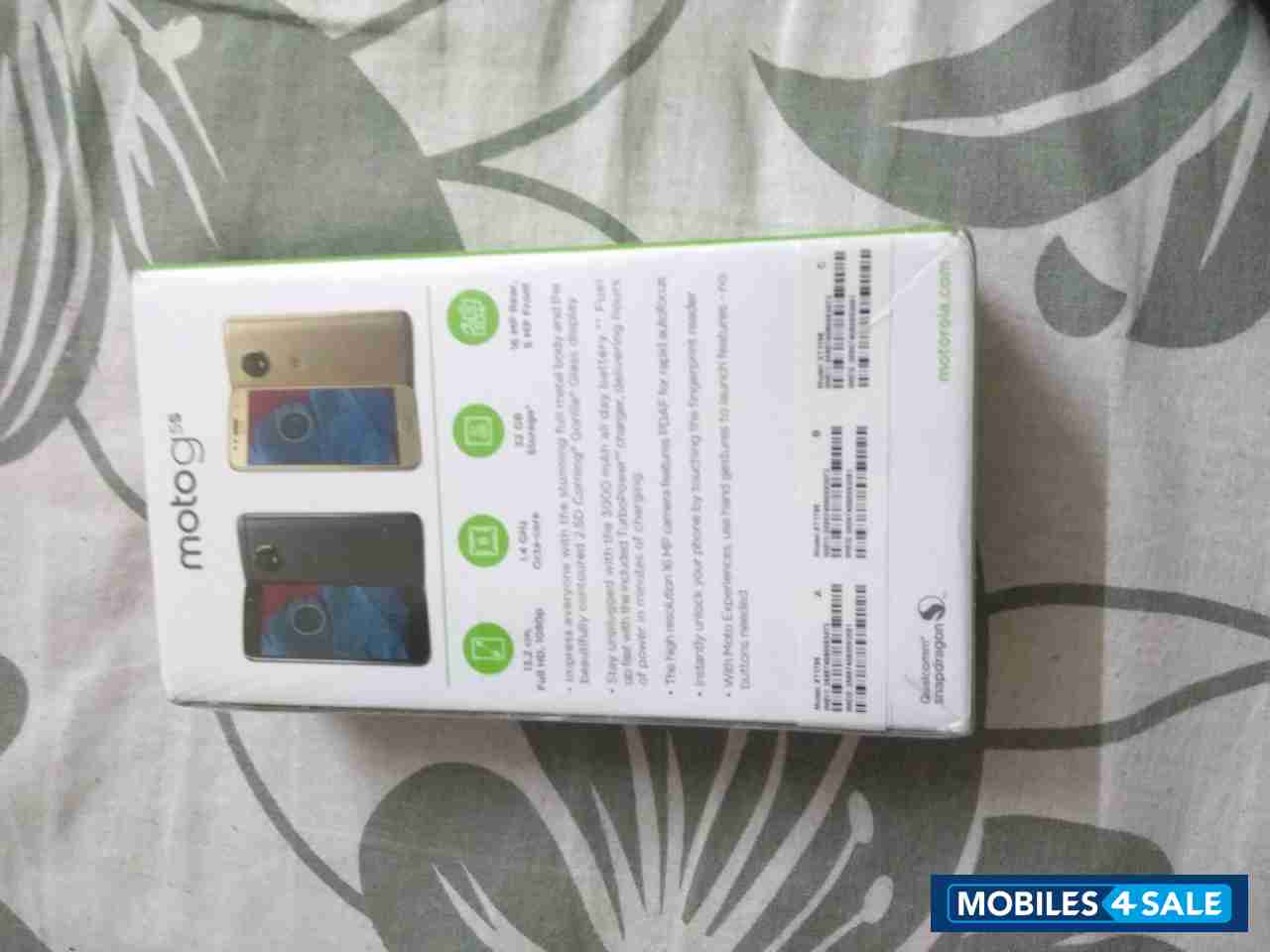 Lunar Grey Motorola Moto G5S