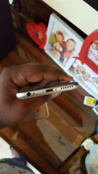 Space Grey Apple iPhone 6S