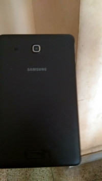 Black Samsung Galaxy Tab E 9.6